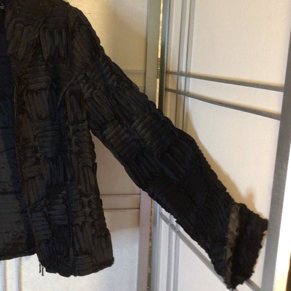 Samuel Dong black jacket - Picture 5 of 11